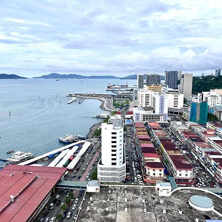 Kota Kinabalu City Centre @ The Shore By Casa Yolo Экстерьер фото
