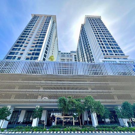 Kota Kinabalu City Centre @ The Shore By Casa Yolo Экстерьер фото
