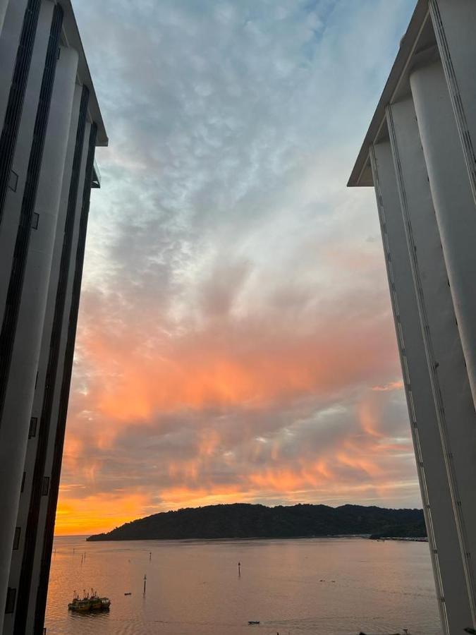 Kota Kinabalu City Centre @ The Shore By Casa Yolo Экстерьер фото