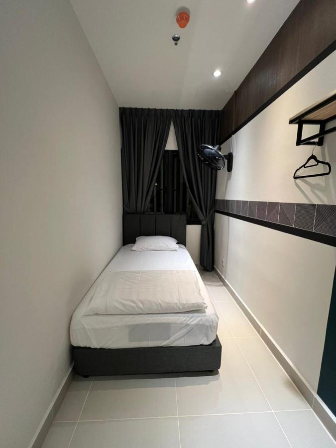 Kota Kinabalu City Centre @ The Shore By Casa Yolo Экстерьер фото