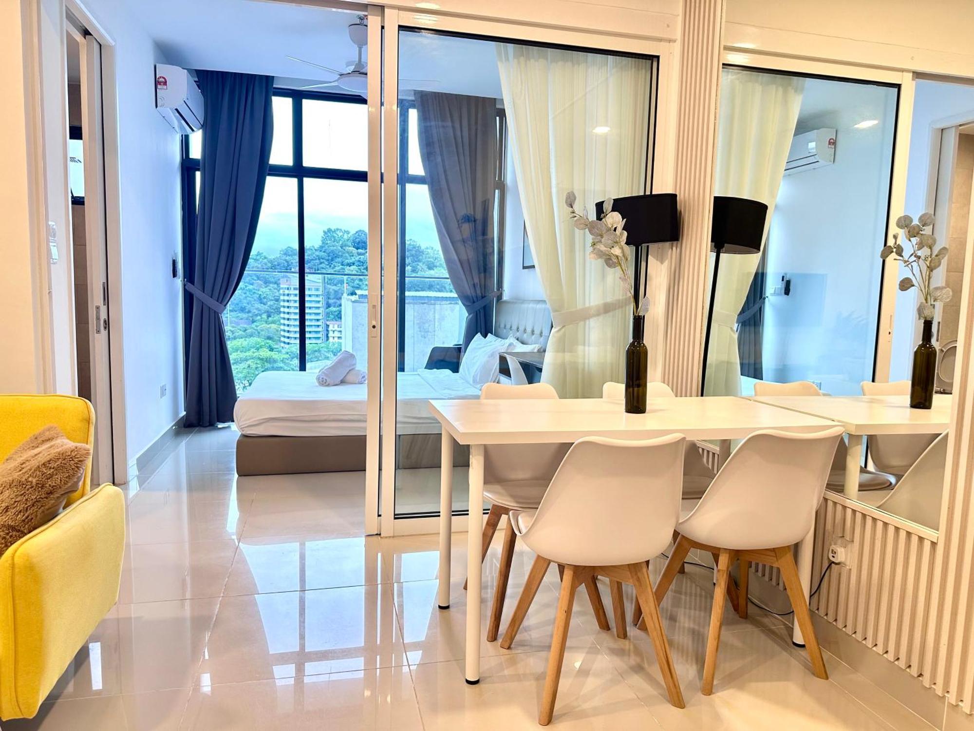 Kota Kinabalu City Centre @ The Shore By Casa Yolo Экстерьер фото